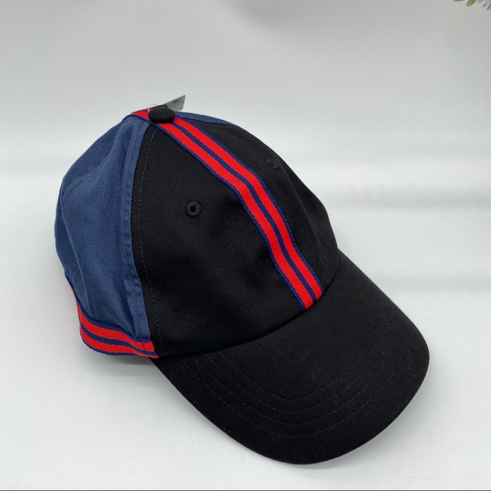Black and Navy Hat with stripes by Steve Madden One Size NEW